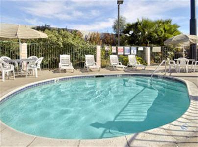 Days Inn By Wyndham Ontario Airport Facilidades foto